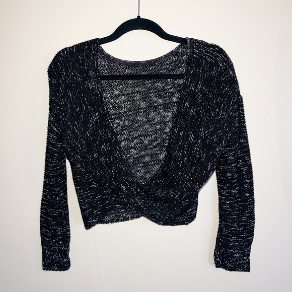 NWT Abound Black Twist Front Knit Faux Wrap 90s Y2K Open Front V Neck Sweater XS - Picture 2 of 9